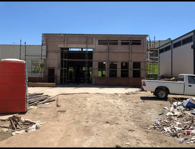 177M² WAREHOUSE RENTED IN BRIARDENE